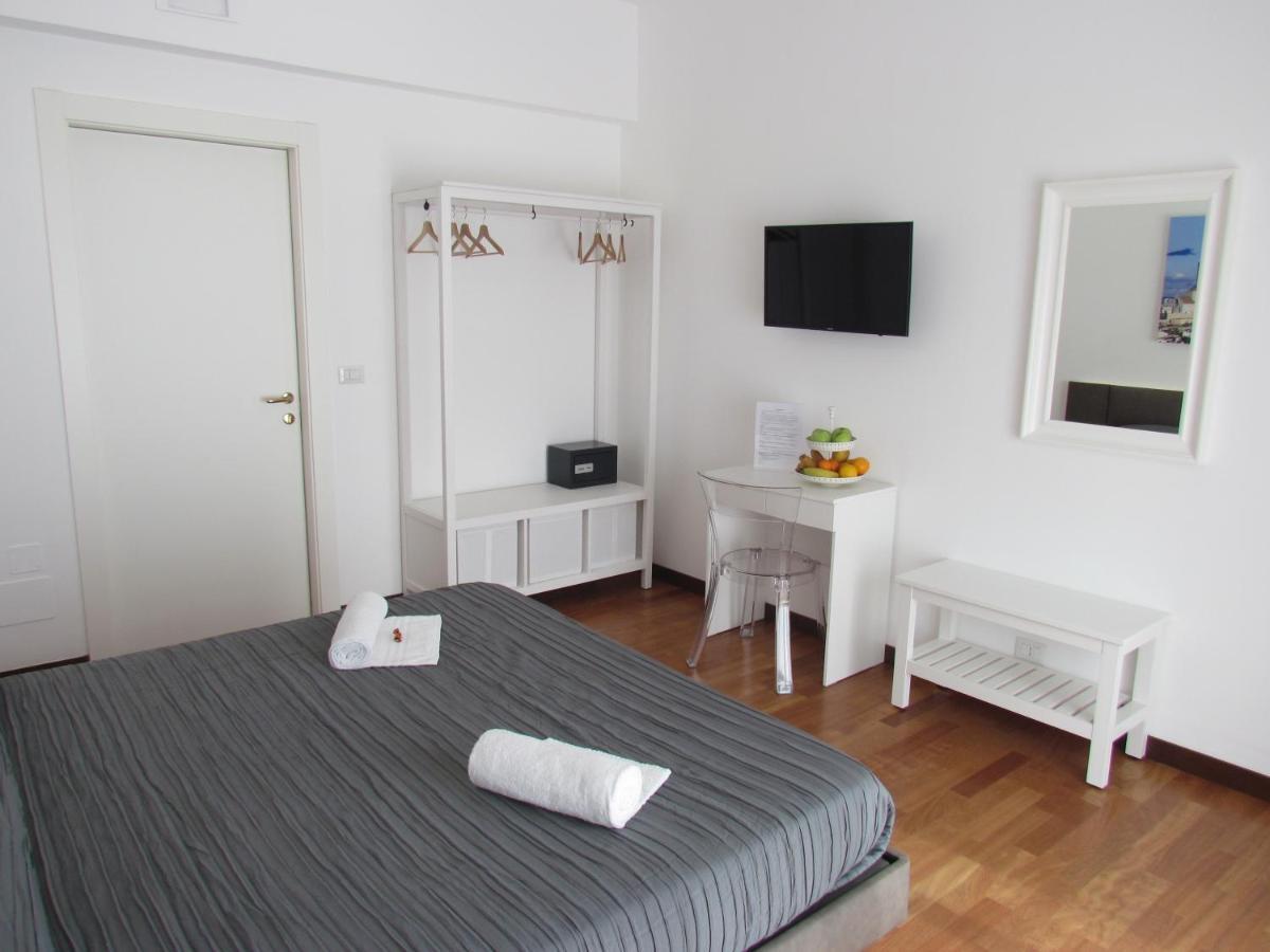 Room 56 - Le Dimore บารี ภายนอก รูปภาพ